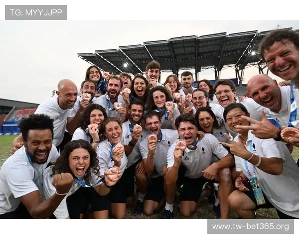 豪掷转会费激发团队斗志逆境翻盘堪称足球教材级传奇